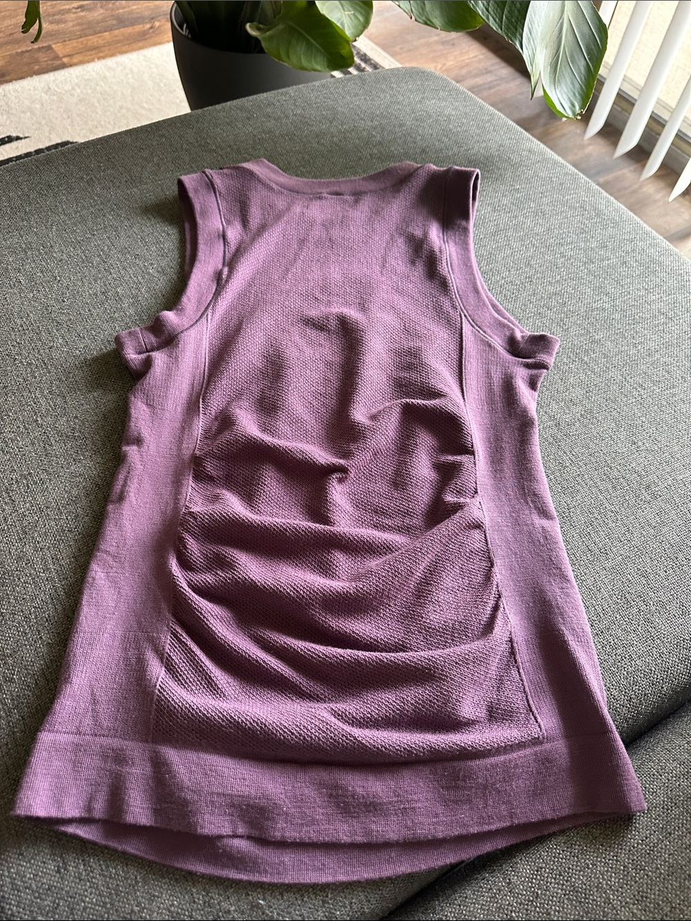 Athleta Mauve Ruched Sleeveless Tank Top - Picture 8 of 8